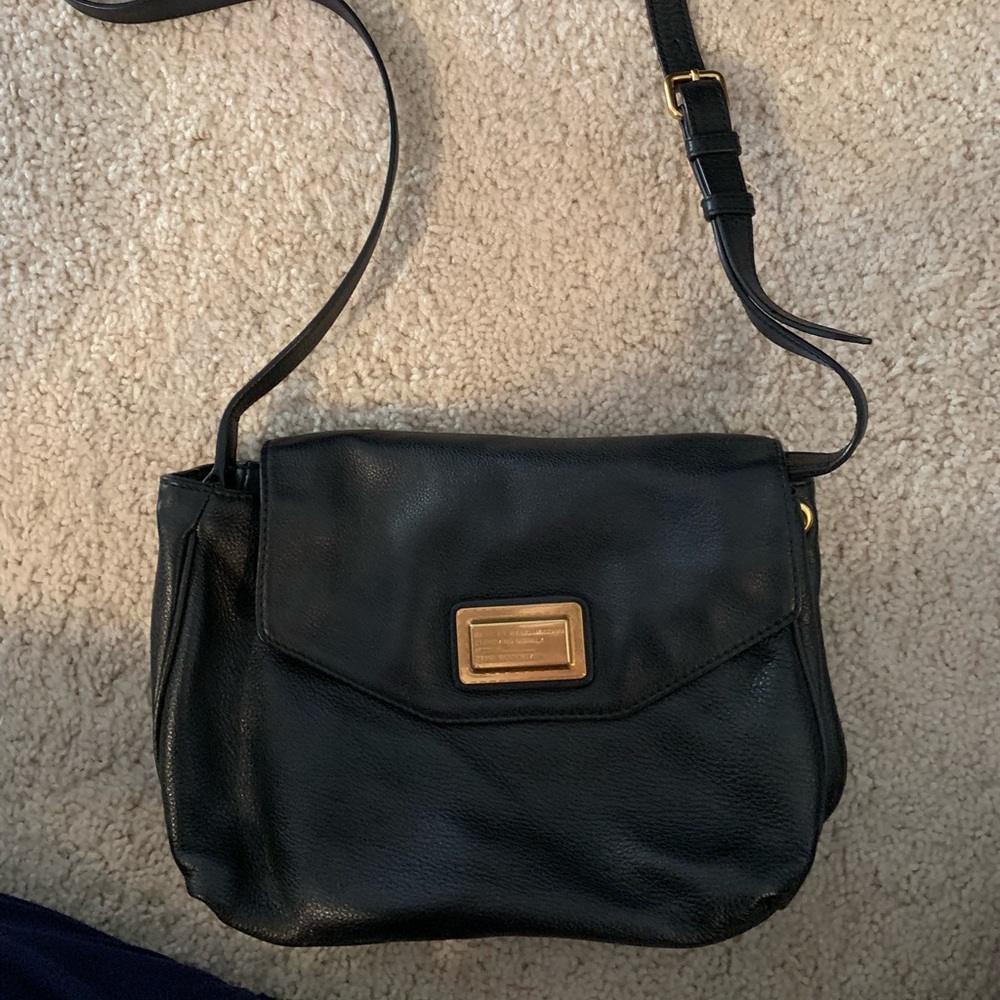 MARC JACOBS CROSSBODY